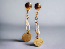 Load image into Gallery viewer, Handmade acrylic chain and wood earrings Kargo Fresh