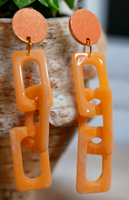 Load image into Gallery viewer, Handmade chunky acrylic chain clip on earrings Kargo Fresh