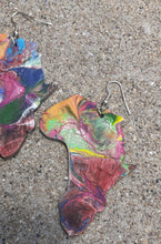 Load image into Gallery viewer, Handpainted Abstract Africa Wooden Earrings Kargo Fresh