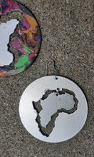 Load image into Gallery viewer, Handpainted Abstract Africa Wooden Earrings Kargo Fresh