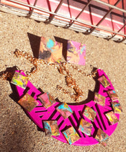 Load image into Gallery viewer, Handpainted Abstract Wooden Collar Necklace And Earrings Set Kargo Fresh