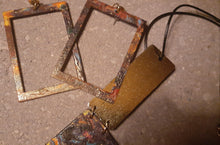 Load image into Gallery viewer, Handpainted Abstract Wooden Collar Necklace And Earrings Set Kargo Fresh