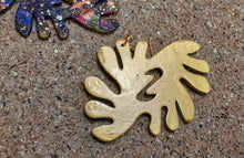 Load image into Gallery viewer, Handpainted Adinkra symbol Earrings Kargo Fresh