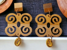 Load image into Gallery viewer, Handpainted Adinkra symbol Earrings Kargo Fresh