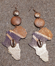 Load image into Gallery viewer, Handpainted Africa Earrings Kargo Fresh
