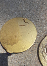 Load image into Gallery viewer, Handpainted Ankh Earrings Kargo Fresh