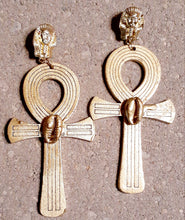 Load image into Gallery viewer, Handpainted Ankh Earrings Kargo Fresh
