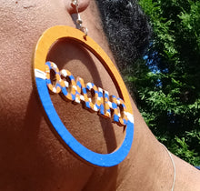 Load image into Gallery viewer, Handpainted Chicago Themed earrings Kargo Fresh
