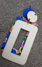Load image into Gallery viewer, Handpainted Polka Dot Wooden Earrings Kargo Fresh