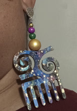Load image into Gallery viewer, Handpainted Wooden Afro Comb Earrings Kargo Fresh