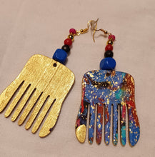 Load image into Gallery viewer, Handpainted Wooden Afro Comb Earrings Kargo Fresh