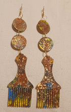 Load image into Gallery viewer, Handpainted Wooden Afro Comb Earrings Kargo Fresh