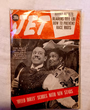 Load image into Gallery viewer, Jet Magazine ; november 9,1967 Kargo Fresh