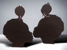 Load image into Gallery viewer, Large afrocentric profile clip on earrings Kargo Fresh