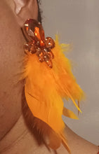 Load image into Gallery viewer, Large feather and rhinestone earrings Kargo Fresh