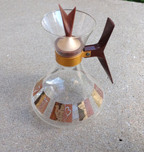 Load image into Gallery viewer, MCM era Carafe Kargo Fresh