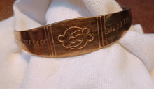 Load image into Gallery viewer, Mens Antique African Adinkra Symbol Brass Bracelet Kargo Fresh
