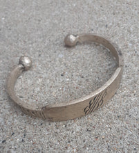 Load image into Gallery viewer, Mens Antique African Adinkra Symbol Pewter Bracelet Kargo Fresh
