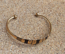 Load image into Gallery viewer, Mens Antique African Tuareg Tribal Brass Bracelet Kargo Fresh