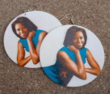Load image into Gallery viewer, Michelle Obama Cameo Earrings Kargo Fresh