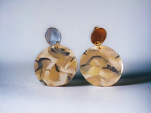Load image into Gallery viewer, Minimalist acrylic dangle earrings Kargo Fresh