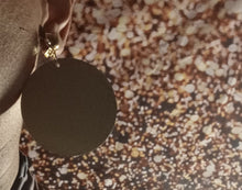 Load image into Gallery viewer, Modern asymetric clip on earrings Kargo Fresh