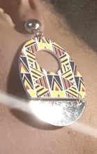 Load image into Gallery viewer, Mudcloth print Wooden Clip On Earrings Kargo Fresh