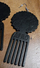 Load image into Gallery viewer, Natural Wood Afro Pick Earrings Kargo Fresh