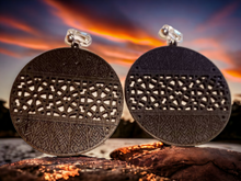 Load image into Gallery viewer, Natural Wood Boho Design Clip On Earrings Kargo Fresh