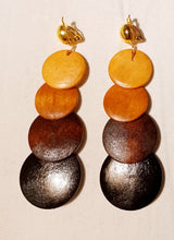 Load image into Gallery viewer, Natural Wood Geometric Clip On Earrings Kargo Fresh