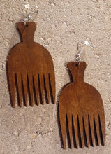 Load image into Gallery viewer, Natural Wooden Afro Pick Earrings Kargo Fresh