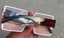 Load image into Gallery viewer, Oversized Square Ombre Lens Sunglasses New Kargo Fresh
