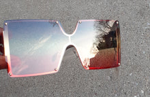 Load image into Gallery viewer, Oversized Square Ombre Lens Sunglasses New Kargo Fresh