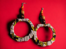 Load image into Gallery viewer, African Ankara Wax Print Africa Hoop Earrings