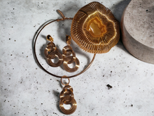 Load image into Gallery viewer, Abstract spiral wire necklace bracelet and clip on earrings set