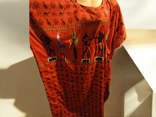 Load image into Gallery viewer, Beautiful Egyptian Themed Kaftan Free Size
