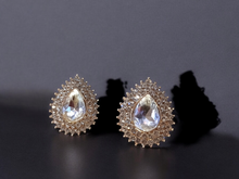 Load image into Gallery viewer, Rhinestone stud cluster clip ons