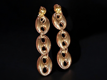 Load image into Gallery viewer, Gold acrylic chain clip on earrings