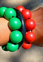 Load image into Gallery viewer, RBG Wooden bangle and earrings Set Kargo Fresh