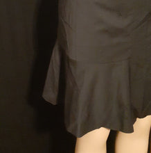 Load image into Gallery viewer, Rare Ann Taylor Skirt Set Size 8 Kargo Fresh