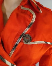 Load image into Gallery viewer, Rare Burberry London Trench Coat Small Kargo Fresh