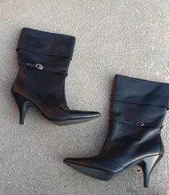 Load image into Gallery viewer, Rare Dollhouse Leather Jonie Kitten Heel Booties Size 9 Kargo Fresh