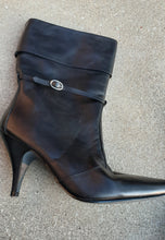 Load image into Gallery viewer, Rare Dollhouse Leather Jonie Kitten Heel Booties Size 9 Kargo Fresh