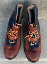 Load image into Gallery viewer, Rare Ralph Lauren Dax Boots 9.5 Kargo Fresh