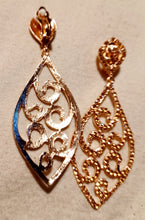 Load image into Gallery viewer, Runway Rhinestone clip on earrings Kargo Fresh