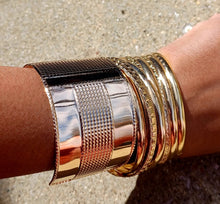 Load image into Gallery viewer, Set of 12 Chunky Gold Bangles Kargo Fresh