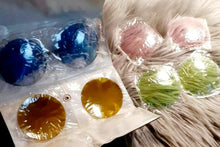 Load image into Gallery viewer, Vintage 1960s Bug Eye Chameleon Shades Kargo Fresh