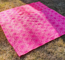 Load image into Gallery viewer, Vintage 1960s Era Throw Blanket or Tapestry 72x72 Kargo Fresh