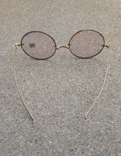 Load image into Gallery viewer, Vintage 1960s Made In Japan John Lennon Shades Kargo Fresh