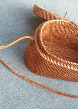 Load image into Gallery viewer, Vintage 1970s Rattan Hamper Purse Kargo Fresh